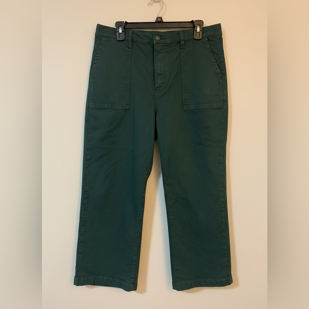 Women’s Green Pants